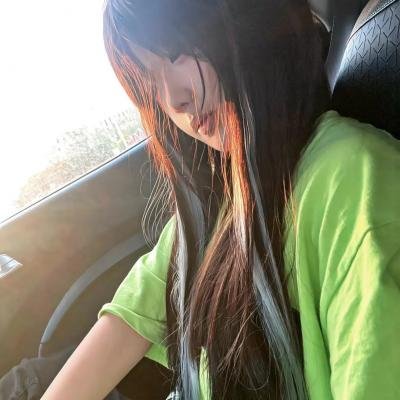 被侵犯的她